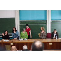 Panel, with Picocon Sofa / Moderator